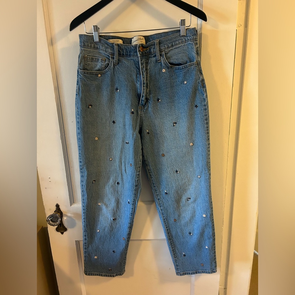 Universal Thread Light Blue Embroidered Straight Leg Jeans